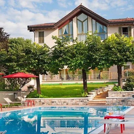 Ferienwohnung Eros Mit Gemeinschaftlichem Pool * Сан-Феличе-дель-Бенако